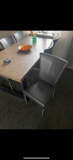 6 Nette Leren Eethoekstoelen Grijs/Zwart €50.- Setprijs !!!!, Ophalen of Verzenden