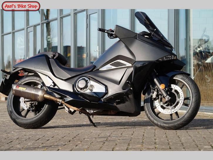 HONDA NM4 VULTUS (bj 2015), Motoren, Motoren | Honda, Bedrijf, Scooter, meer dan 35 kW, 2 cilinders, Minimaal motorrijbewijs A2