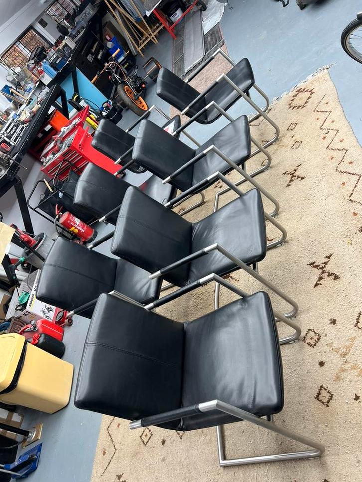 7 x Henders en Hazel lederen eetkamerstoelen, Huis en Inrichting, Stoelen, Zo goed als nieuw, Vijf, Zes of meer stoelen, Leer