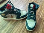 Nike Air jordan 1 mid, als nieuw, maat 38,5, Kinderen en Baby's, Ophalen, Zo goed als nieuw, Jongen of Meisje