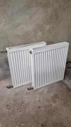 Twee radiatoren te koop., Doe-het-zelf en Verbouw, Verwarming en Radiatoren, Ophalen, 60 tot 150 cm, Radiator, 30 tot 80 cm