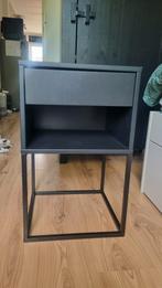 Nachtkastje ikea VIKHAMMER, Huis en Inrichting, Kasten | Roldeurkasten en Archiefkasten, Ophalen, 50 tot 100 cm, Zo goed als nieuw