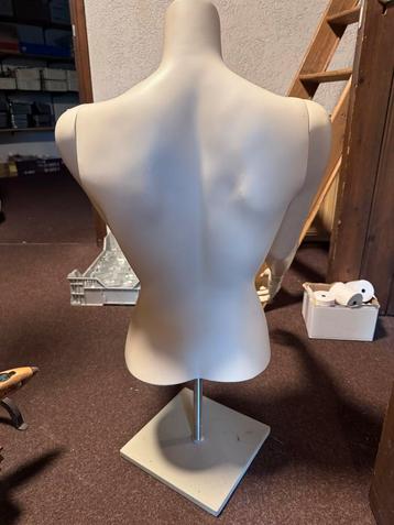 Dames Paspop op Standaard - 85cm beschikbaar voor biedingen