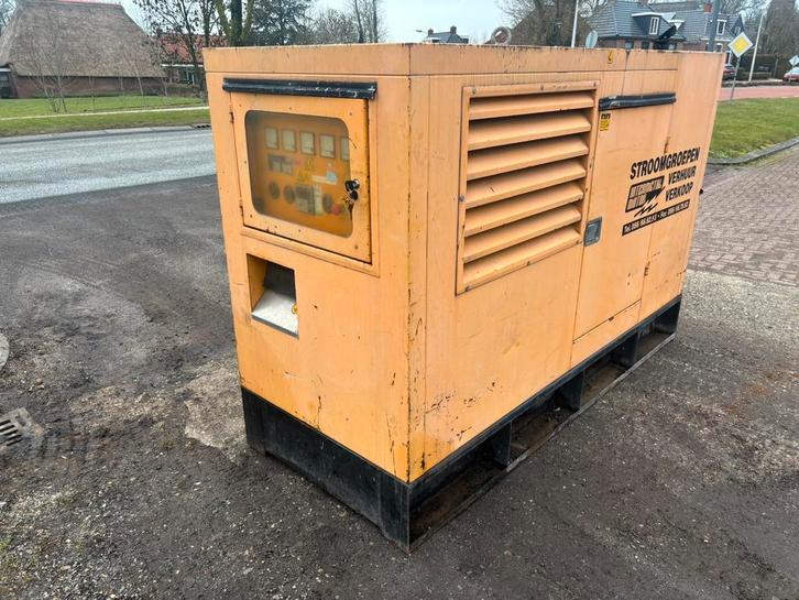 70 KVA aggregaat 230/400 Volt Cummins diesel generator, Doe-het-zelf en Verbouw, Aggregaten, Gebruikt, Dieselolie, 30 kVA of meer