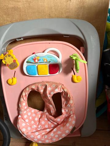 Baby stoel ، loopstoel beschikbaar voor biedingen