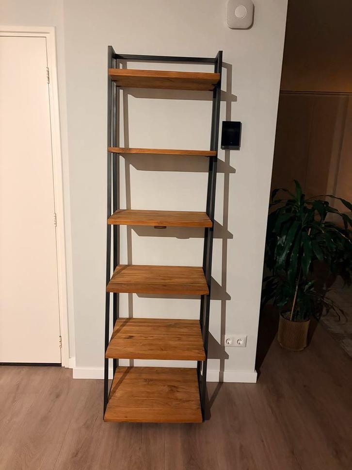 Boekenkast / wandrek - teak en metaal, Huis en Inrichting, Kasten | Stellingkasten, Zo goed als nieuw, Ophalen