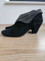 Feestelijke enkellaarsjes suede maat 39, Bitter, Kleding | Dames, Zwart, Lage of Enkellaarzen, Ophalen of Verzenden, Zo goed als nieuw