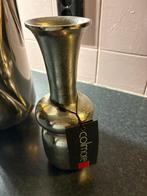 Colmore metalen zilverkleurig vaasje NIEUW, Huis en Inrichting, Woonaccessoires | Vazen, Ophalen of Verzenden, Nieuw