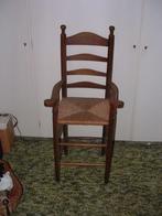 ouderwets stoeltje, Huis en Inrichting, Stoelen, Ophalen, Gebruikt, Bruin, Riet of Rotan