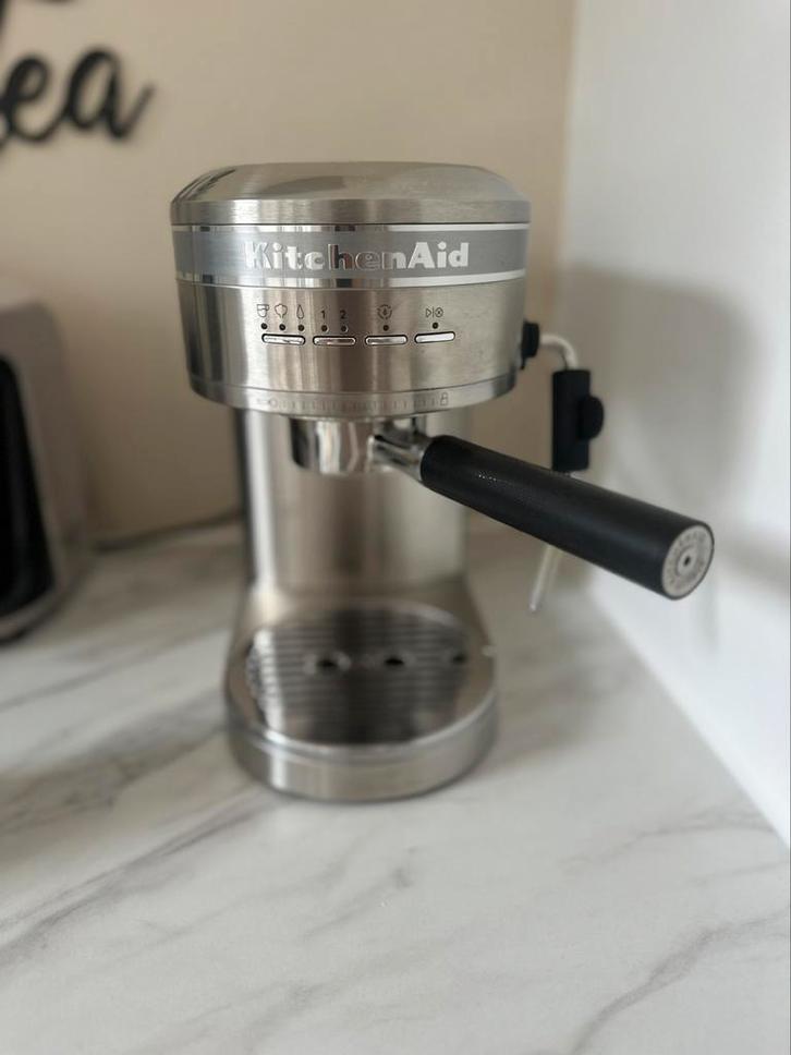 KitchenAid Artisan Metal Semi-Automatic Espresso Machine, Witgoed en Apparatuur, Koffiezetapparaten, Zo goed als nieuw, Espresso apparaat