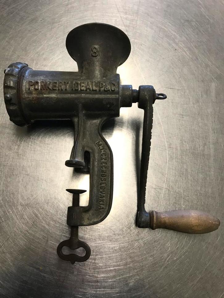 Oude Gehaktmolen Porkert Ideal P&C, Antiek en Kunst, Antiek | Keukenbenodigdheden, Ophalen of Verzenden