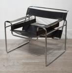 Knoll Wassily Chair.Marcel Breuer .design classic .BL leer, Huis en Inrichting, Fauteuils, Design classic, Minder dan 75 cm, Leer