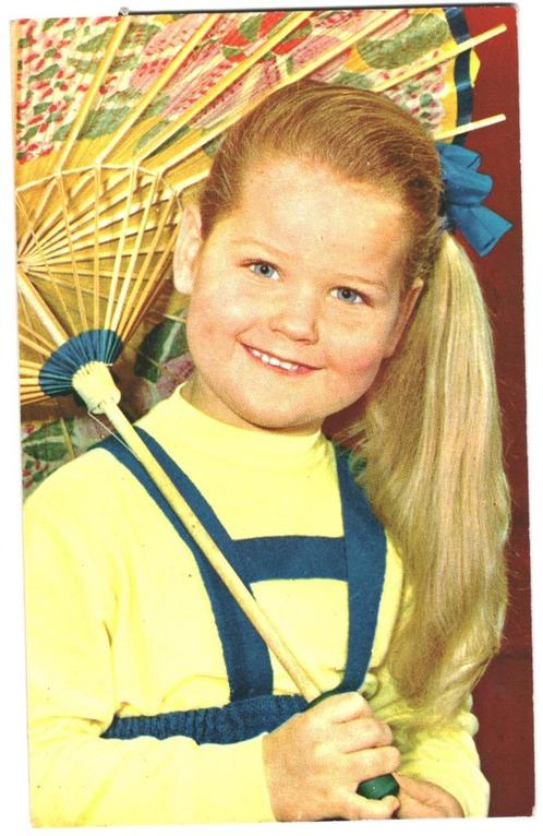 954596	Vintage	oude kinderkaart	meisje	1961	 Gelopen met pos, Verzamelen, Ansichtkaarten | Themakaarten, Gelopen, Kinderen, Ophalen of Verzenden