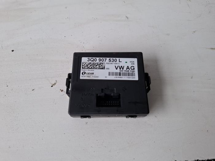 Centrale Deurvergrendelings Module van een Volkswagen Golf S, Auto-onderdelen, Overige Auto-onderdelen, Volkswagen, Gebruikt, 3 maanden garantie