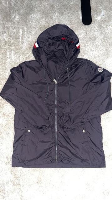 Moncler Zomerjasje! beschikbaar voor biedingen