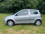 Yaris 1.0 16V 3DR LUNA LEUKE BEGINNERSAUTO, Voorwielaandrijving, Stof, 4 cilinders, 68 pk