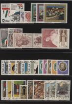 Italie - 32 x Verschillend - 1976, Ophalen of Verzenden, Postfris