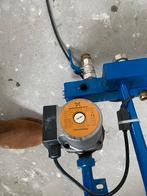 Grundfos Pomp met Manifold, Ophalen, Gebruikt, Minder dan 30 cm, Overige typen