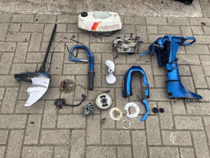 Suzuki 4,5 pk 2 takt buitenboordmotor onderdelen, Watersport en Boten, Accessoires en Onderhoud, Gebruikt, Motor en Techniek, Ophalen of Verzenden