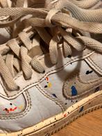Nike Air Force 1 met verfspetters Maat 29,5, Kinderen en Baby's, Kinderkleding | Schoenen en Sokken, Ophalen, Zo goed als nieuw