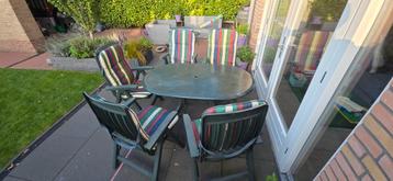 Complete tuinset  beschikbaar voor biedingen