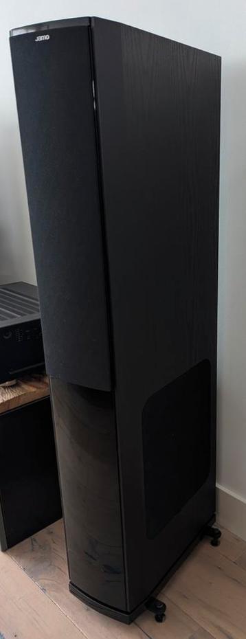 2x Jamo S608 Stereo Towers beschikbaar voor biedingen
