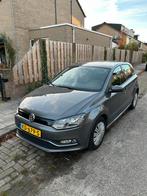 Volkswagen Polo 1.4 TDI 66KW BMT 2016 grijs, Auto's, Voorwielaandrijving, 1051 kg, 570 kg, 3 cilinders