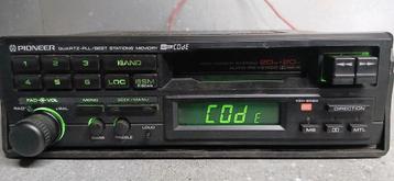 Pioneer radio cassette zonder code. beschikbaar voor biedingen