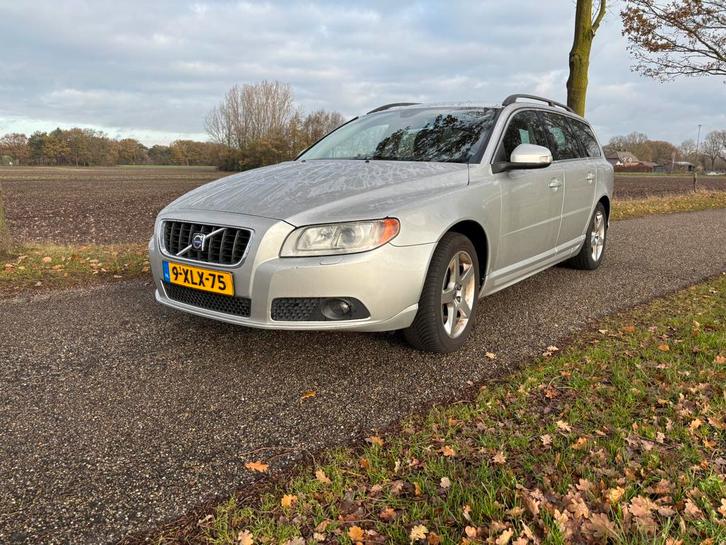 Volvo V70 3.2 Geartronic 2007 Grijs, Auto's, Volvo, Particulier, V70, ABS, Airbags, Airconditioning, Alarm, Bluetooth, Centrale vergrendeling