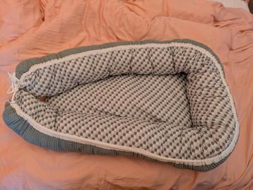 Baby Nestje - Zo Goed Als Nieuw beschikbaar voor biedingen