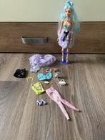 Barbie met extra kleding alles van Mattel, Ophalen of Verzenden, Zo goed als nieuw, Barbie