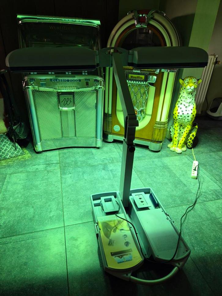 Koopje hb952 philips sun&relaxmobile  facial plus met infra, Witgoed en Apparatuur, Zonnebanken en Gezichtsbruiners, Nieuw, Minder dan 10 lampen