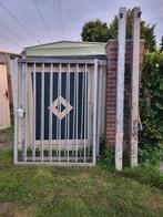 Dubbele poort met staanders, Ophalen, Gebruikt, IJzer