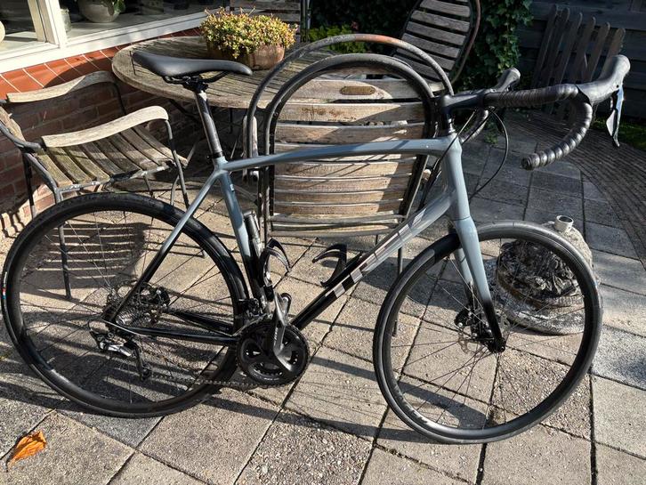 Trek Emonda ALR 5 Disc, framemaat 60 cm, zo goed als nieuw, Fietsen en Brommers, Fietsen | Racefietsen, Zo goed als nieuw, Heren