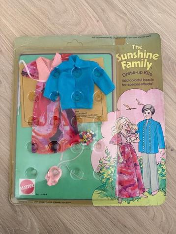 The Sunshine Family dress-up kit 7265 (Mattel) (jaren ’70) beschikbaar voor biedingen