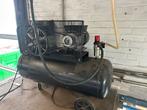 Compressor | 200v | 100L tank | 170L/min, Doe-het-zelf en Verbouw, Compressors, 100 liter of meer, Ophalen, Zo goed als nieuw