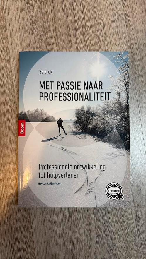 Bertus Leijenhorst - Met passie naar professionaliteit, Boeken, Schoolboeken, Zo goed als nieuw, Overige vakken, Overige niveaus