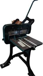 Antieke gietijzeren snijmachine / snijplaat / snijtafel, Ophalen of Verzenden