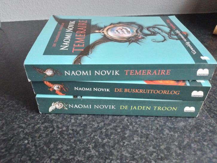 De Temeraire Trilogie (deel 1-2 en 3 Nederlandstalig), Boeken, Fantasy, Gelezen, Ophalen of Verzenden