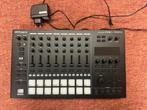 Roland MC-707 Groovebox - Weinig gebruikt, Muziek en Instrumenten, Drumcomputers, Ophalen of Verzenden, Zo goed als nieuw, Roland