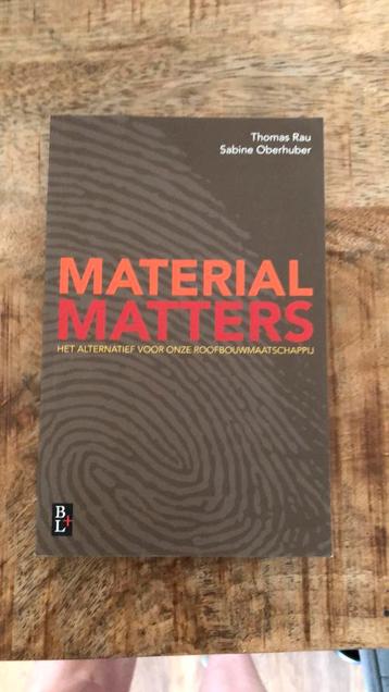 Sabine Oberhuber - Material matters beschikbaar voor biedingen