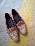 Tod's leren loafers met gesp - maat 37, Bruin, Instappers, Ophalen of Verzenden, Gedragen