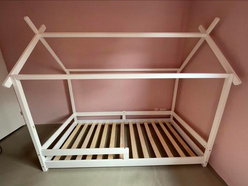 Huisjesbed gratis, Kinderen en Baby's, Kinderkamer | Bedden, Gebruikt, 180 cm of meer, 85 tot 100 cm, Lattenbodem, Ophalen