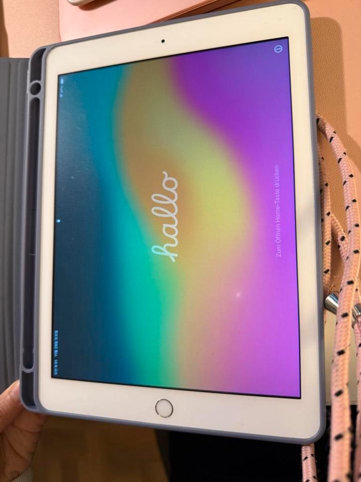 iPad 6e gen 128GB – met 2 case & paperlike film, Computers en Software, Apple iPads, Gebruikt, Apple iPad, Wi-Fi, 9 inch, 32 GB