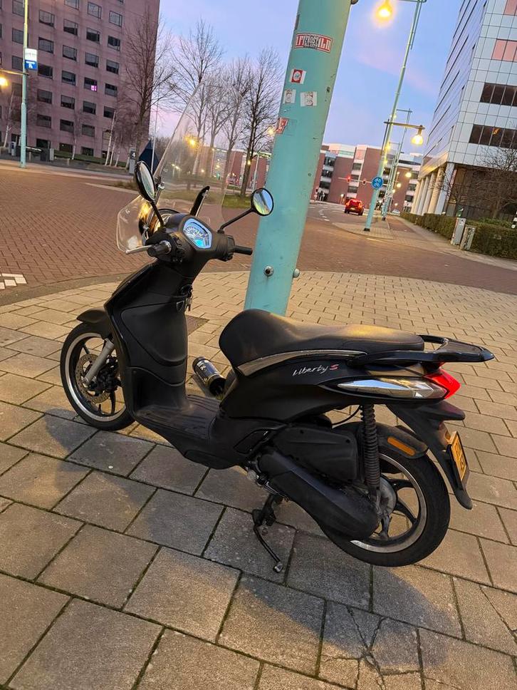 Piaggo Liberty S 50cc - 62km/h, Fietsen en Brommers, Scooters | Piaggio, Gebruikt, Overige modellen, Maximaal 45 km/u, Benzine