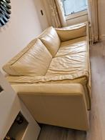 Lederen 2-zitsbank in crèmekleur, Huis en Inrichting, Banken | Bankstellen, 150 tot 200 cm, Tweepersoons, Ophalen of Verzenden