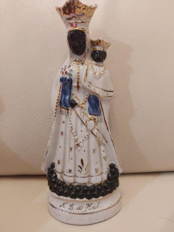 Vintage porseleinen beeldje Zwarte Madonna van Halle, België beschikbaar voor biedingen