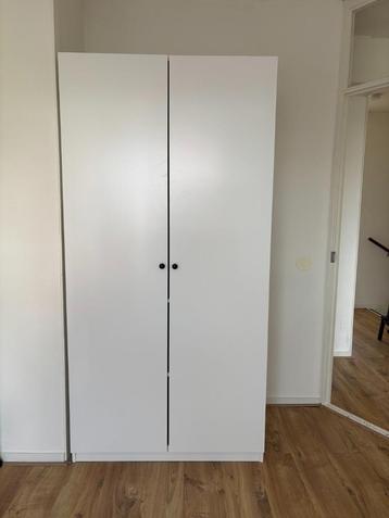 IKEA White Wardrobe slaapkamer Kledingkasten beschikbaar voor biedingen