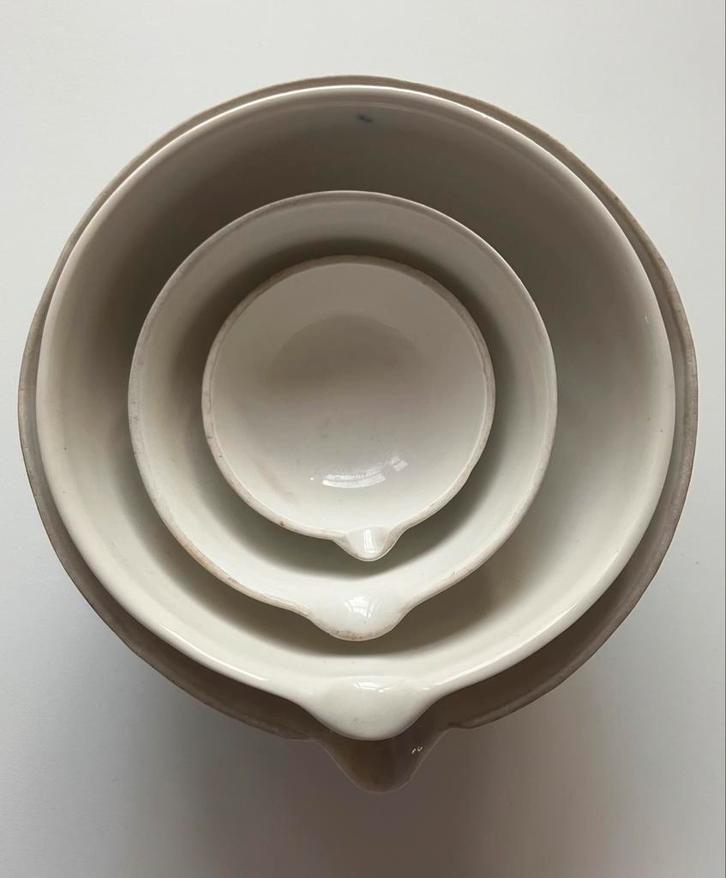 Samengestelde set porseleinen LAB-kommen, Antiek en Kunst, Antiek | Schalen, Ophalen of Verzenden