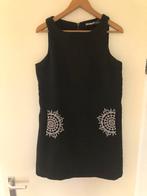 Desigual chique zwarte mouwloze jurk maat 42., Zwart, Maat 42/44 (L), Nieuw, Ophalen of Verzenden